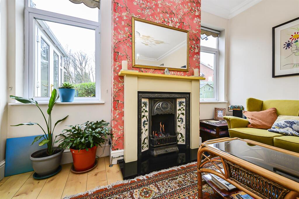 Additional property image - Institute Road, Kings Heath, Birmingham