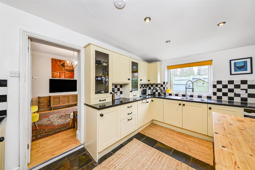 Additional property image - Institute Road, Kings Heath, Birmingham