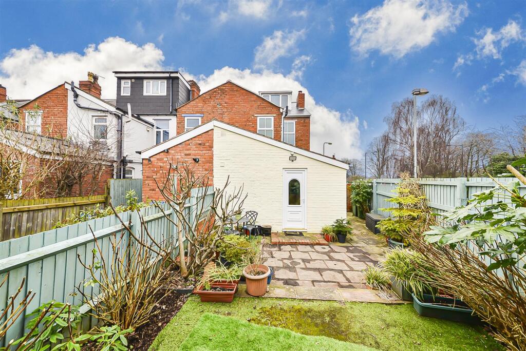 Additional property image - Institute Road, Kings Heath, Birmingham