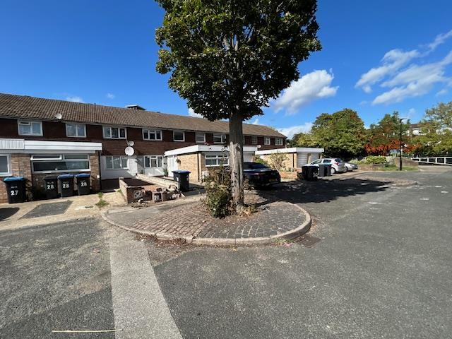 Main image of property: Wyldfield Gardens, Edmonton