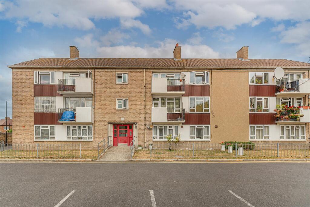 Main image of property: Baker Street, Enfield