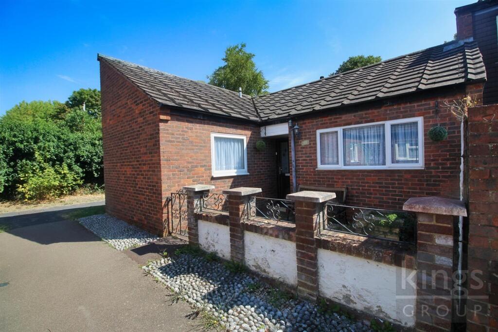 Main image of property: Wheatcroft, Cheshunt