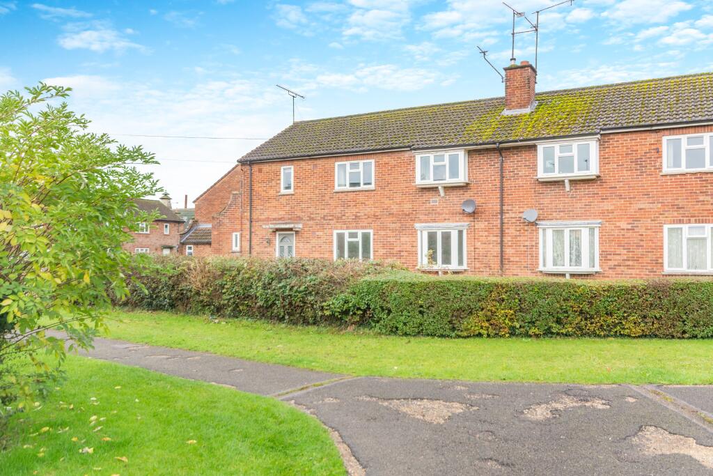 Main image of property: Pondwicks, Amersham