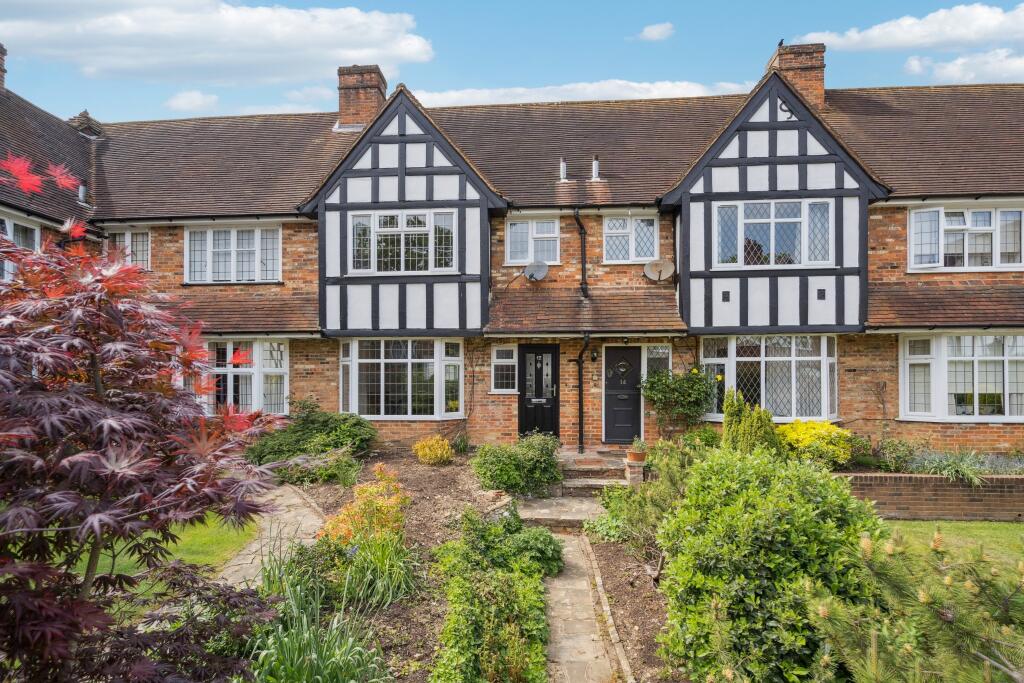 Main image of property: Wayside Court, Chesham Road, Amersham