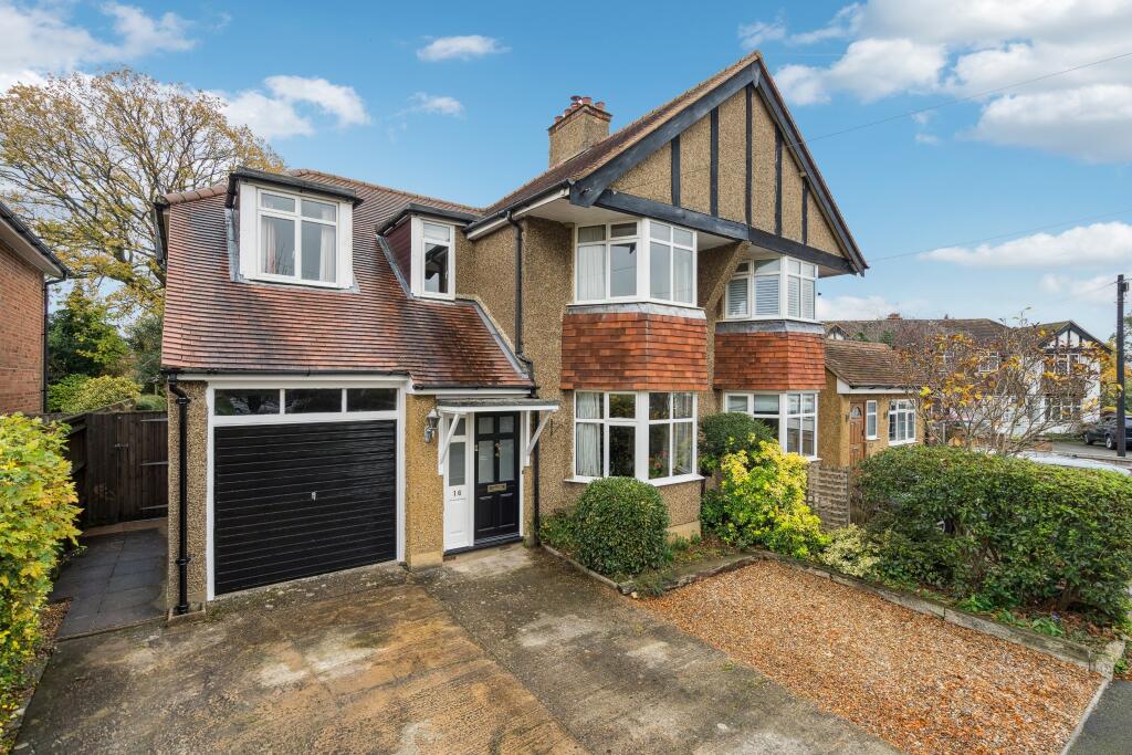 Main image of property: Woodside Close, Amersham
