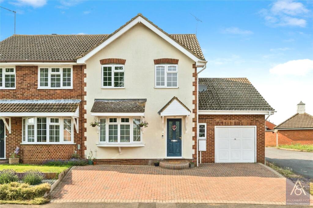 Main image of property: Small Crescent, Buckingham, Buckinghamshire