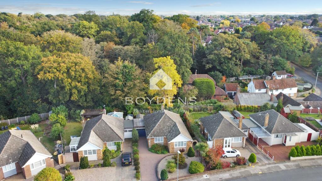 3 bedroom detached bungalow for sale in Poets Corner, West Colchester, CO3