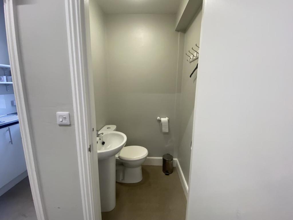 Additional property image - Commercial - 14 George Yard