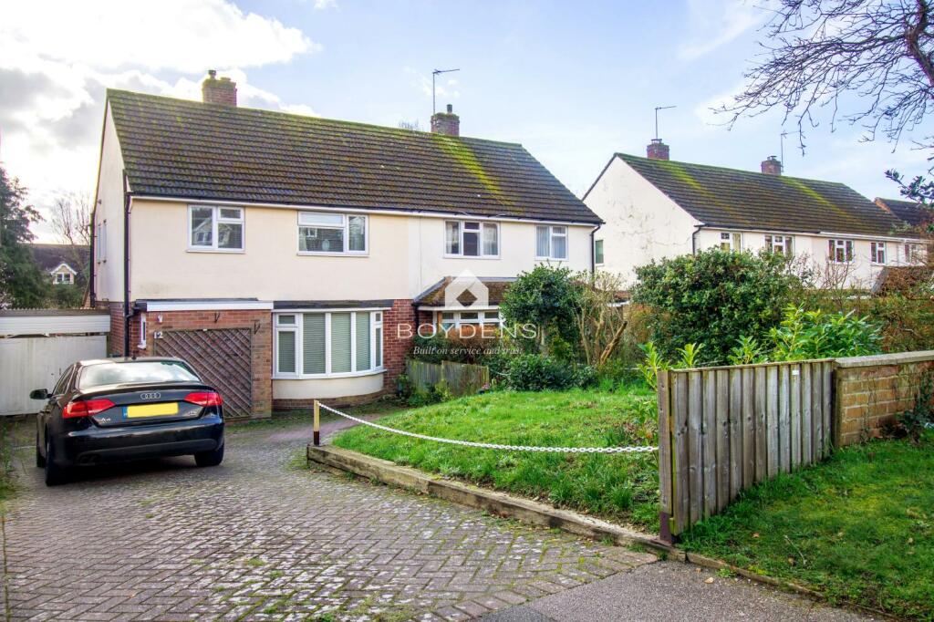 3 bedroom semidetached house for sale in Endsleigh Court, West Colchester, CO3