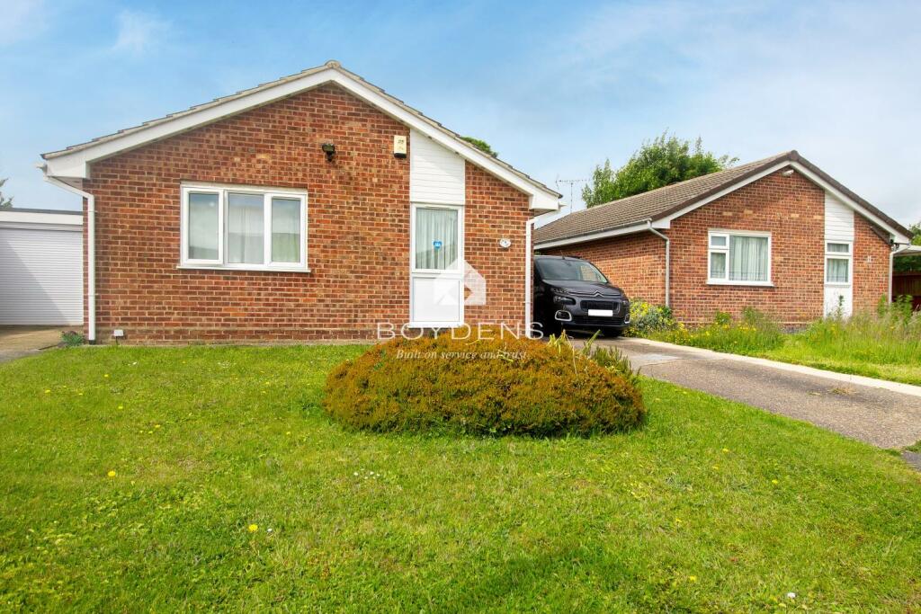 2 bedroom property for rent in Bree Avenue, Marks Tey, Colchester