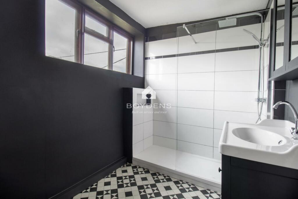 Additional property image - Easthorpe, Colchester