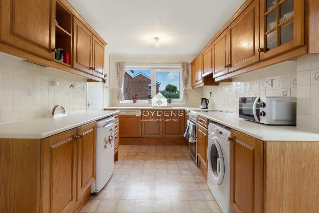Additional property image - Mallard Close, Layer-de-la-Haye, Colchester