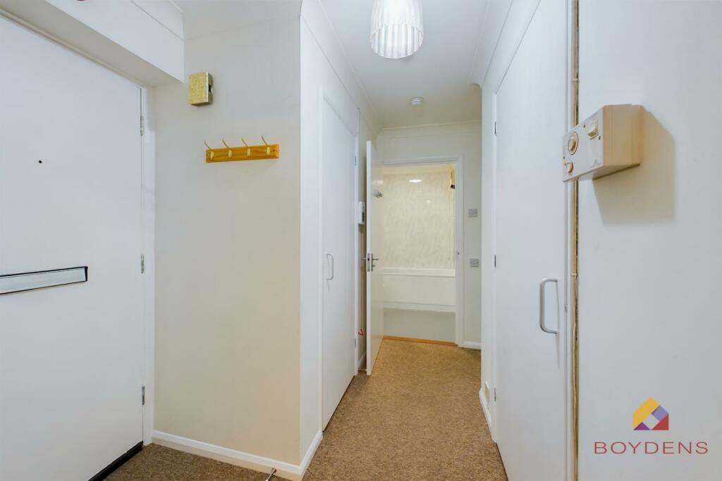 Additional property image - Maldon Court, Colchester