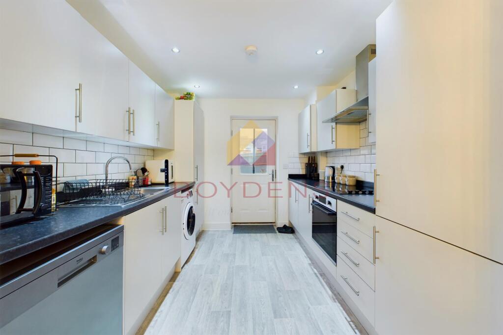 Additional property image - James Gore Drive, Colchester