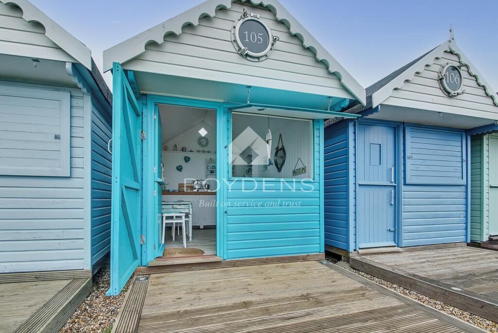 Main image of property: FIFTH ROW SOUTHCLIFF, WALTON 