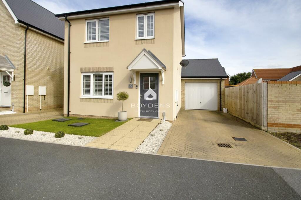 3 bedroom detached house for sale in Crozier Drive Cressing, CM77