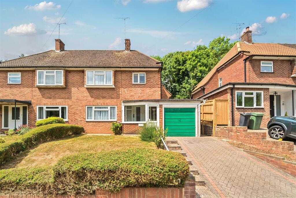 Main image of property: Rotherfield Way, Emmer Green, Reading