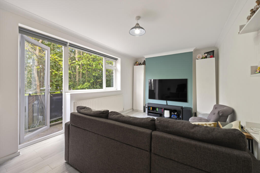 Main image of property: South Terrace, Surbiton, KT6