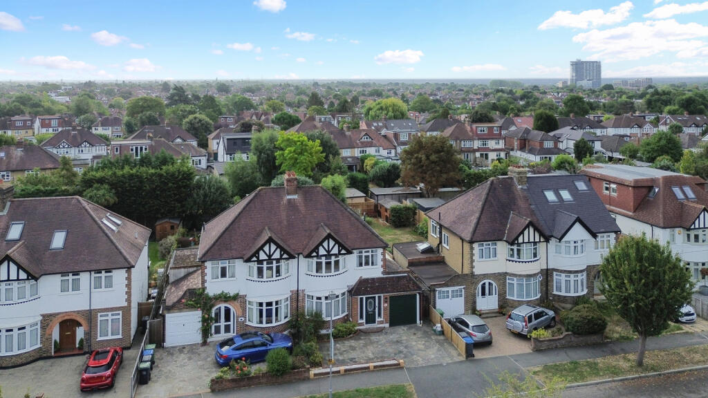 Main image of property: Kings Drive, Surbiton, KT5