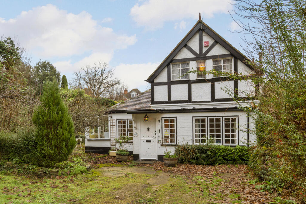 Main image of property: Upper Brighton Road, Surbiton, KT6