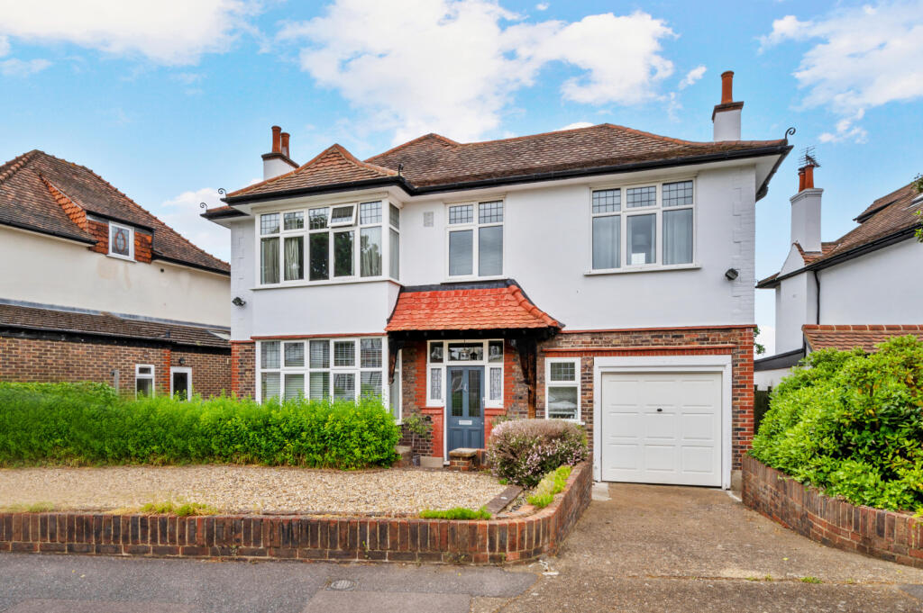 4 bedroom detached house for sale in The Ridings, Surbiton, KT5