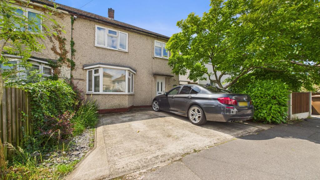 Main image of property: Collingham Gardens, Derby, Derbyshire, DE22 4FQ