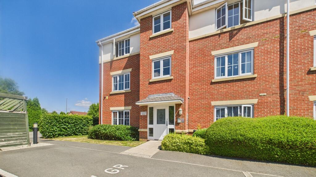 Main image of property: Grasscroft House, Archdale Close, Chesterfield, Derbyshire, S40 2GA