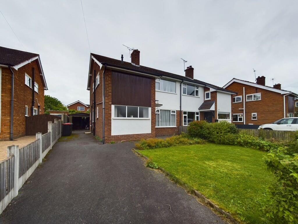 3 bedroom semidetached house for sale in Marbury Road, Vicars Cross, CH3