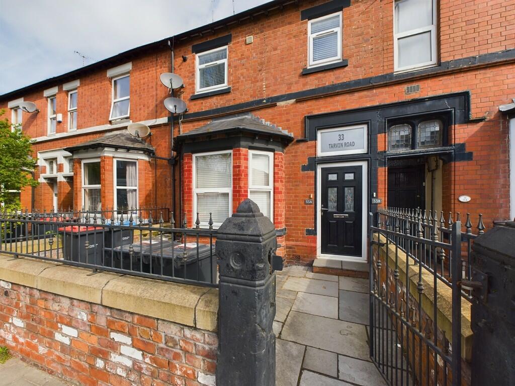 2 bedroom apartment for rent in Tarvin Road, Boughton, CH3