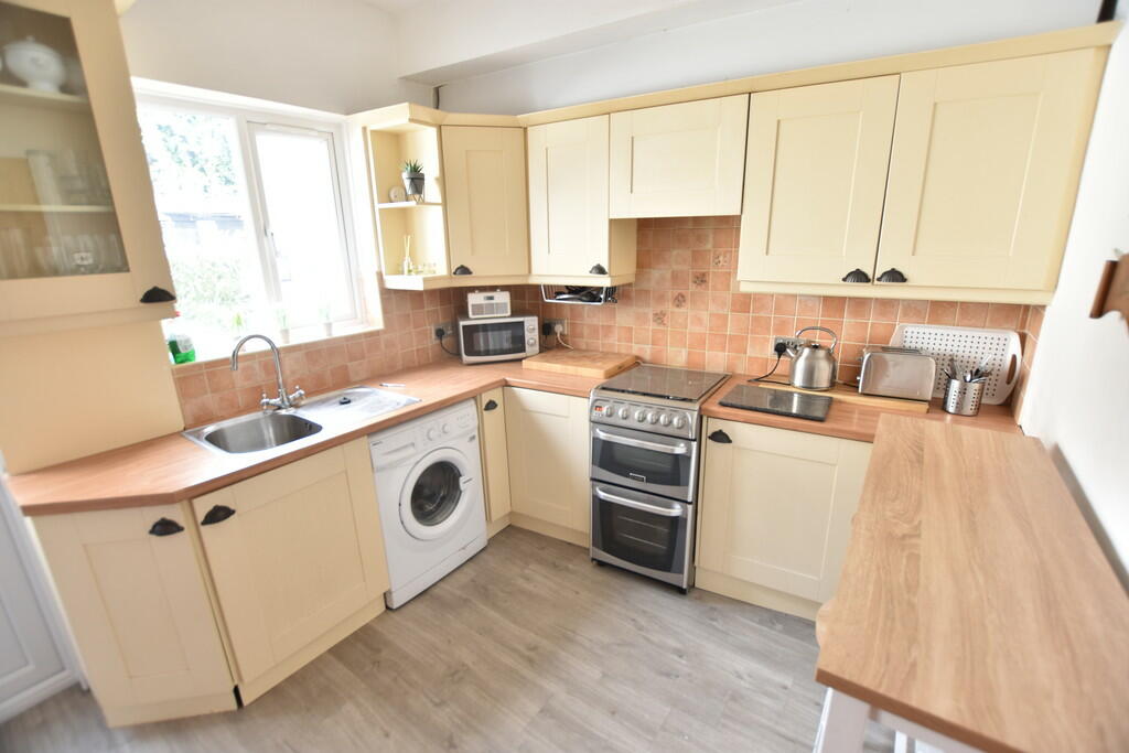 Additional property image - Sandy Lane, Boughton