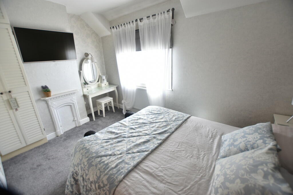 Additional property image - Sandy Lane, Boughton