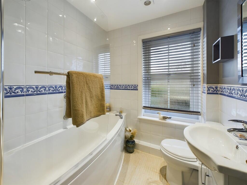 Additional property image - Newall Close, Tattenhall