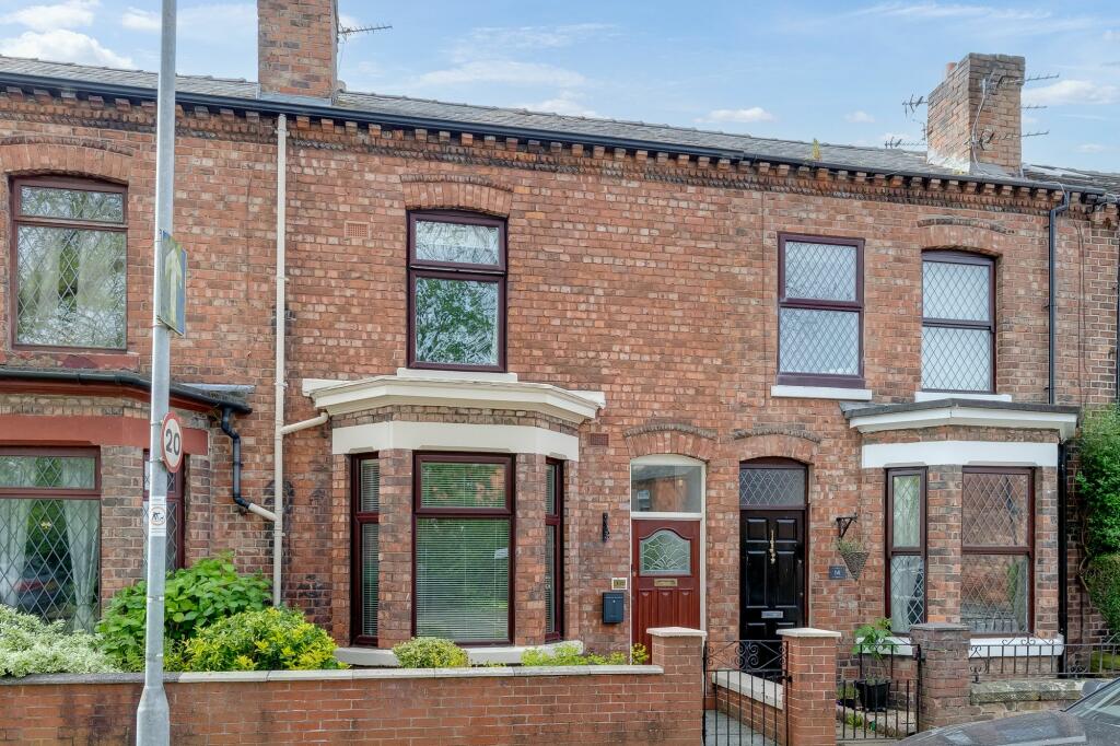 3 bedroom terraced house for sale in Mitchell Street, Wigan, WN5