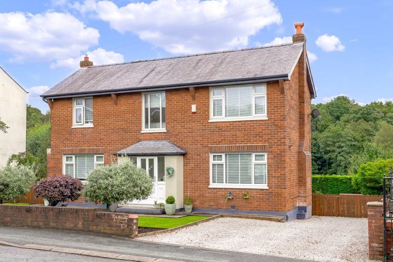 3 bedroom detached house for sale in Chorley Road, Wigan, WN1