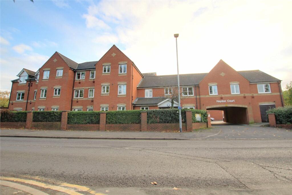 1 bedroom apartment for sale in Waltham Road, Twyford, Reading