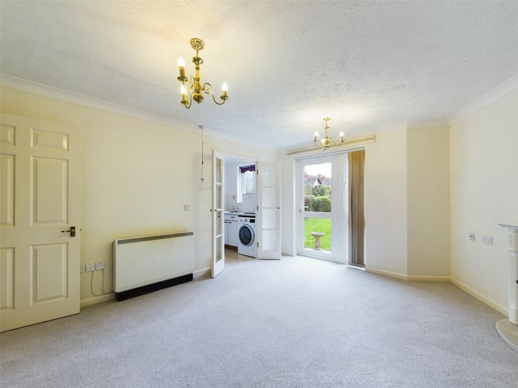 1 bedroom apartment for sale in Waltham Road, Twyford, Reading