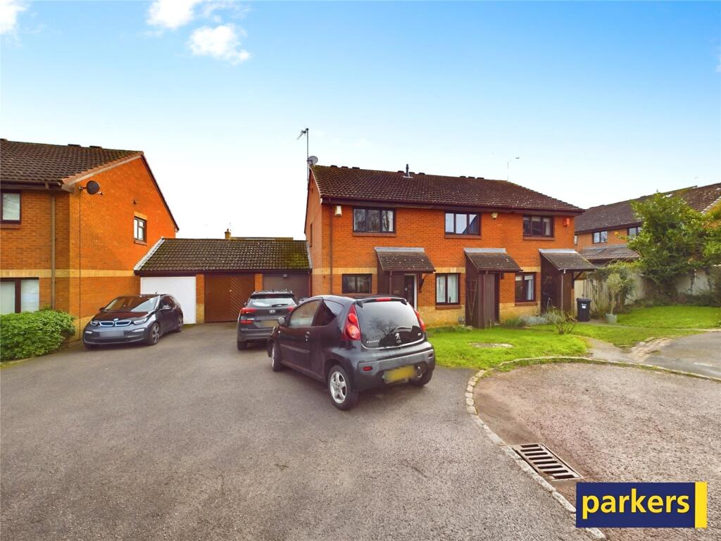 Main image of property: Bolwell Close, Twyford, Reading, Berkshire, RG10