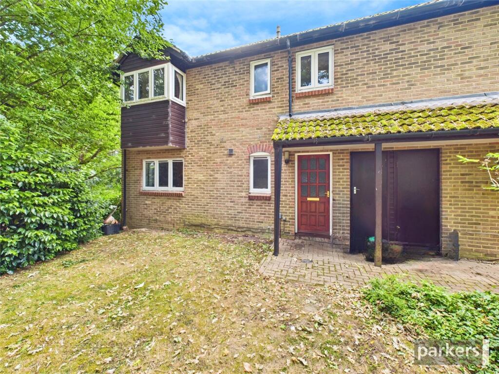 Main image of property: Gooch Close, Twyford, Reading, Berkshire, RG10