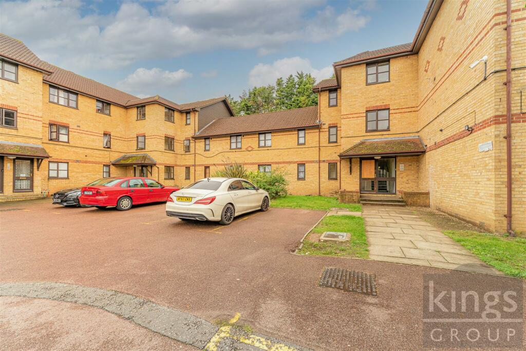Main image of property: Hickory Close, Edmonton, N9