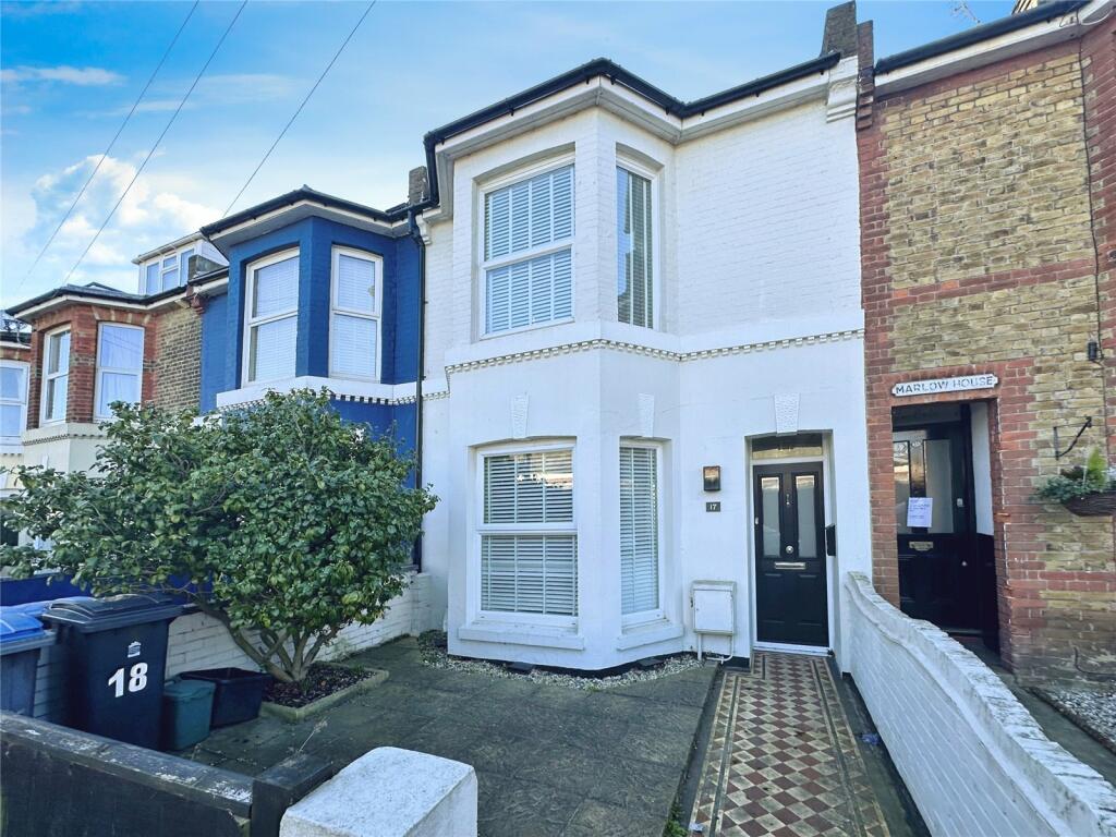 4 bedroom terraced house for rent in Cornwall Road, Walmer, Deal, Kent, CT14