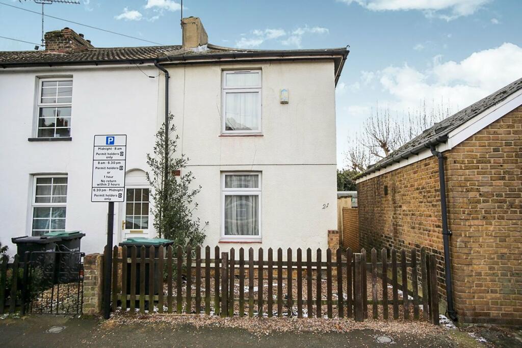Main image of property: Spencer Street, Gravesend, Kent, DA11