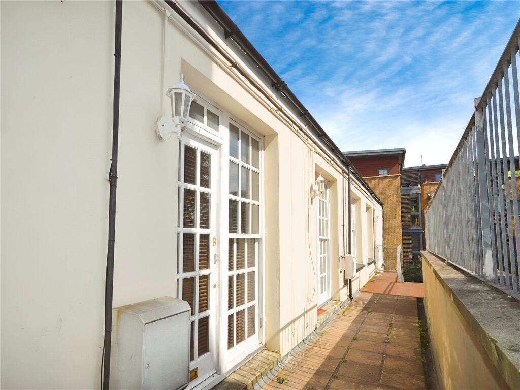 Main image of property: Windmill Street, Gravesend, Kent, DA12