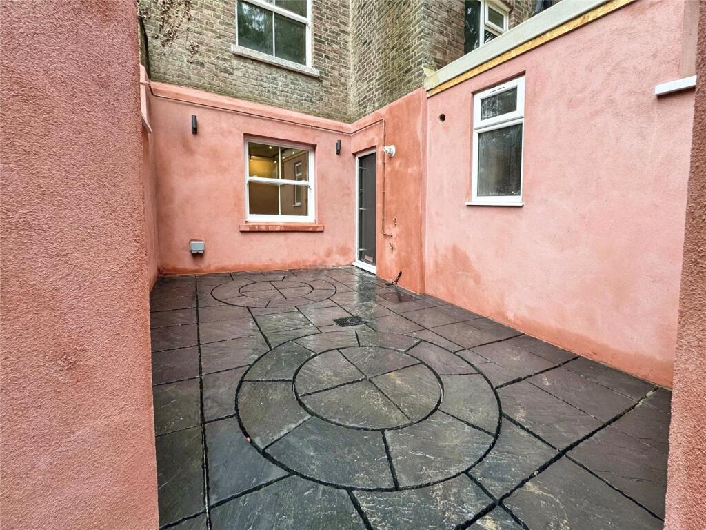 Main image of property: Lime Hill Road, Tunbridge Wells, Kent, TN1
