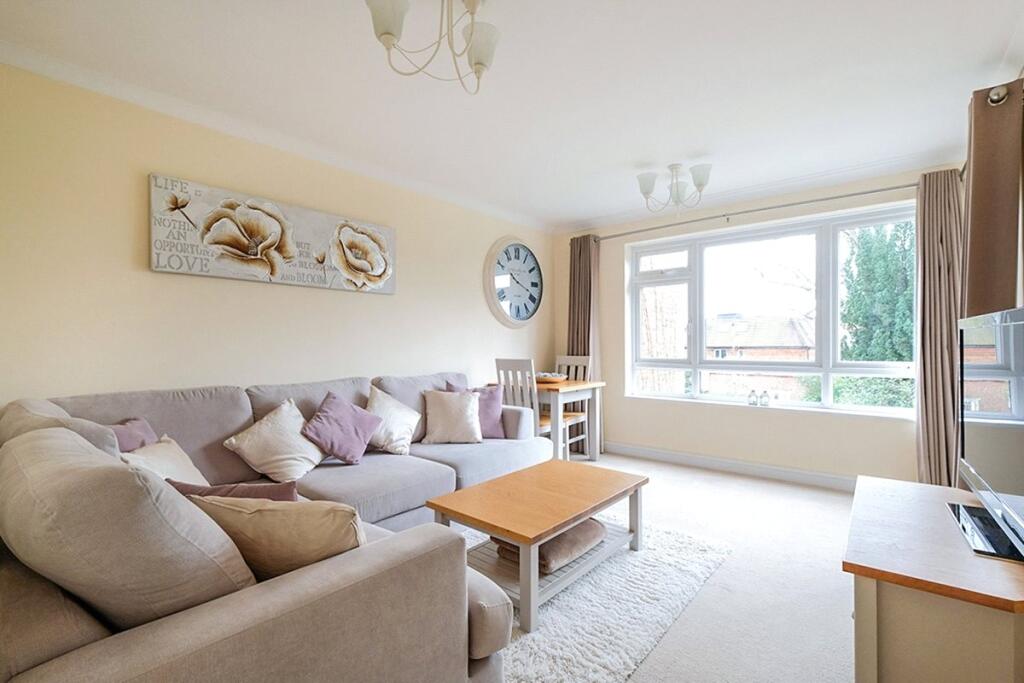 Main image of property: Chilston Road, Tunbridge Wells, Kent, TN4