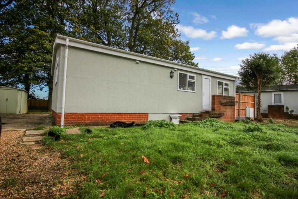 Main image of property: Bere Hill Caravan Site, Bere Hill, Whitchurch, Hampshire, RG28