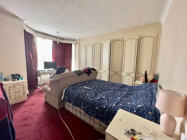 5 bedroom end of terrace house for rent in Harborough Road, Southampton, Hampshire, SO15