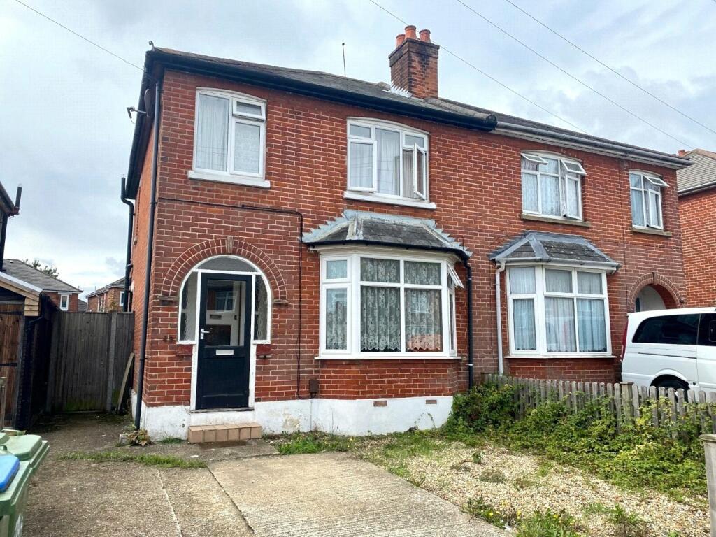 1 bedroom terraced house for rent in Lilac Road, Southampton, Hampshire, SO16
