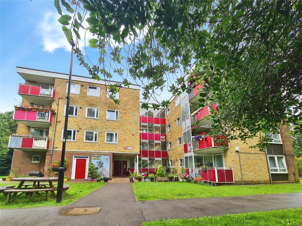 Main image of property: Macarthur Crescent, Southampton, Hampshire, SO18