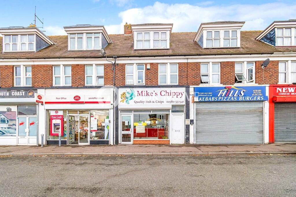Main image of property: Midanbury Broadway, Witts Hill, Southampton, Hampshire, SO18