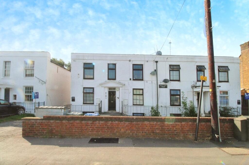 Main image of property: Paynes Road, Southampton, Hampshire, SO15